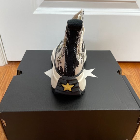 Unisex Grey & Yellow Hybrid Floral Run Star Hike Hi Sneakers from CONVERSE - Picture 5 of 11